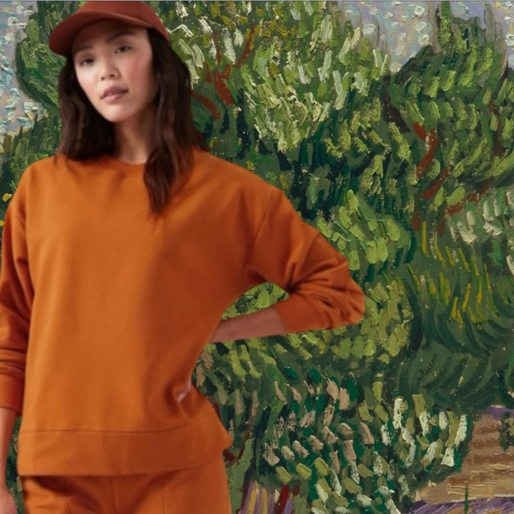 ATHLETA SIZE MEDIUM RETROPLUSH CREWNECK SWEATSHIRT IN FOLIAGE ORANGE - Picture 8 of 9